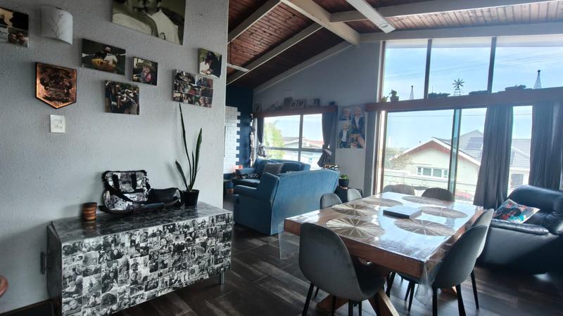 3 Bedroom Property for Sale in Avondale Western Cape